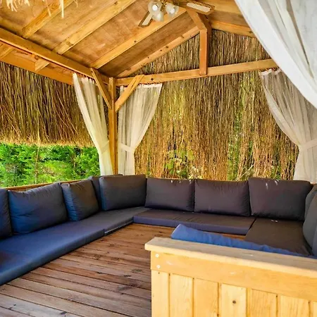 Limon Villa *